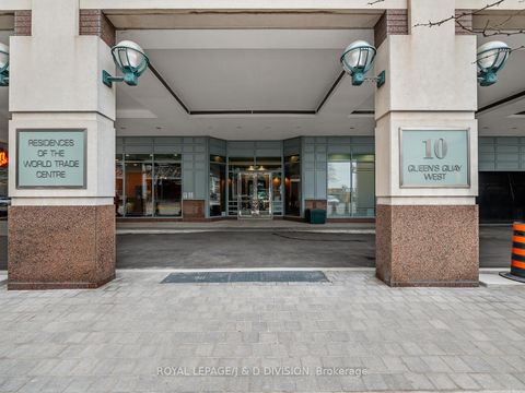 Photo 1 at 706 - 10 Queens Quay W, Waterfront Communities C1, Toronto