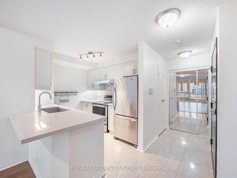 Photo 7 at 706 - 10 Queens Quay W, Waterfront Communities C1, Toronto