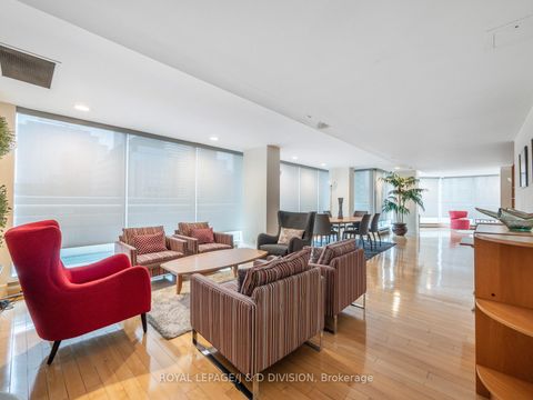 Photo 21 at 706 - 10 Queens Quay W, Waterfront Communities C1, Toronto