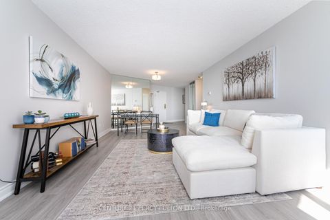 Photo 4 at 1407 - 270 Queens Quay W, Waterfront Communities C1, Toronto