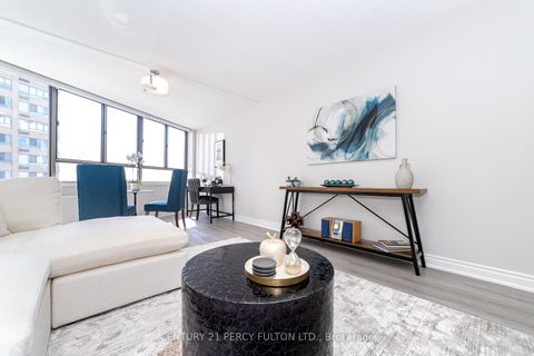 Photo 14 at 1407 - 270 Queens Quay W, Waterfront Communities C1, Toronto