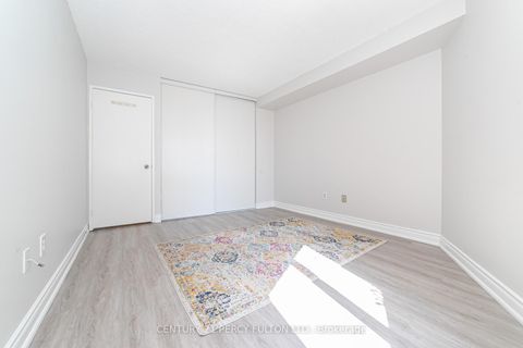 Photo 20 at 1407 - 270 Queens Quay W, Waterfront Communities C1, Toronto
