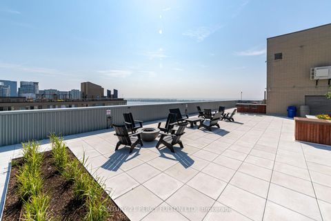 Photo 24 at 1407 - 270 Queens Quay W, Waterfront Communities C1, Toronto