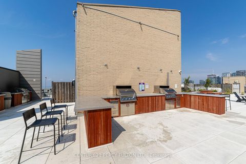 Photo 25 at 1407 - 270 Queens Quay W, Waterfront Communities C1, Toronto