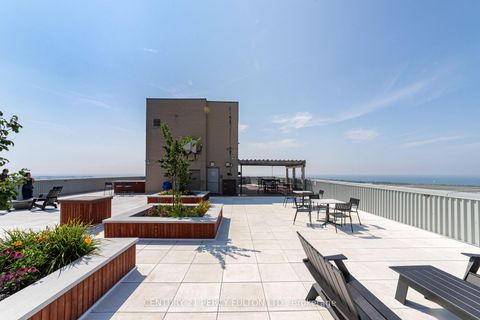 Photo 26 at 1407 - 270 Queens Quay W, Waterfront Communities C1, Toronto