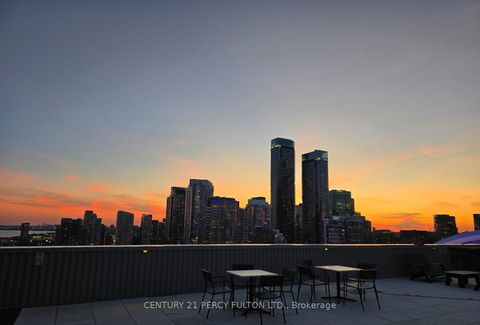 Photo 35 at 1407 - 270 Queens Quay W, Waterfront Communities C1, Toronto