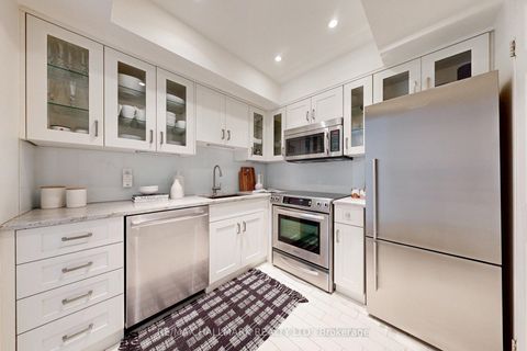 Photo 16 at 924 - 65 Scadding Avenue, Waterfront Communities C8, Toronto