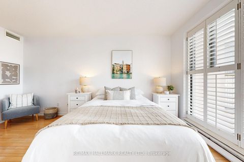 Photo 21 at 924 - 65 Scadding Avenue, Waterfront Communities C8, Toronto
