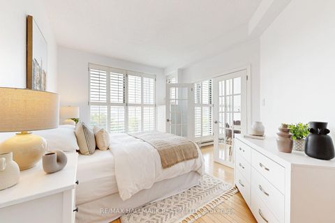 Photo 24 at 924 - 65 Scadding Avenue, Waterfront Communities C8, Toronto