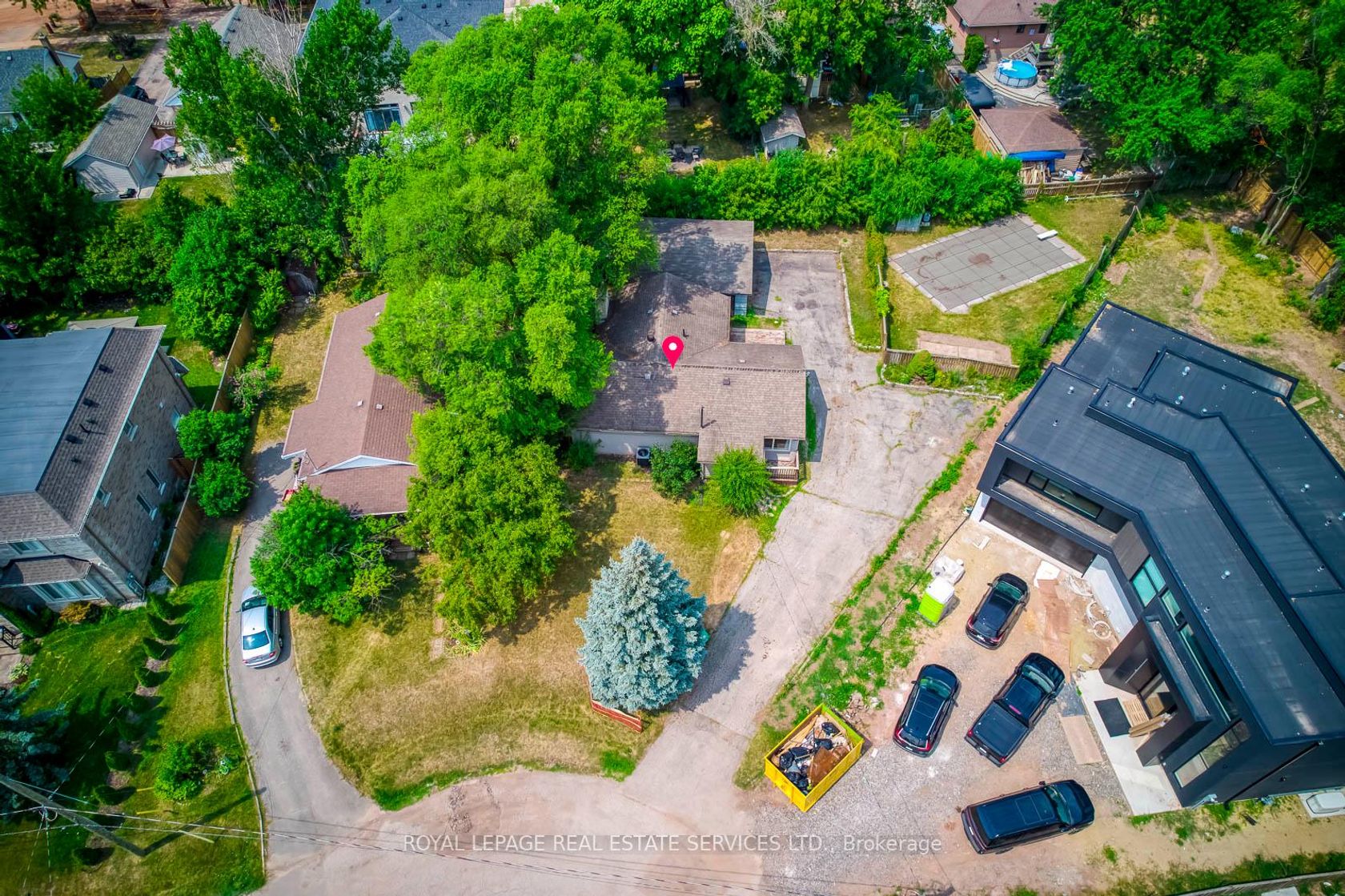 109 Ringwood Road, CP College Park, Oakville 