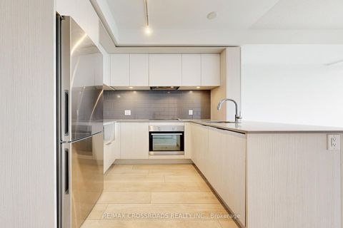 Photo 2 at 808 - 225 Sumach Street, Regent Park, Toronto