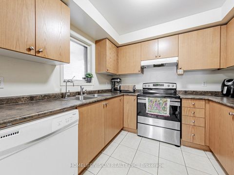 Photo 10 at 10 Odoardo Disanto Circle, CFB, Toronto