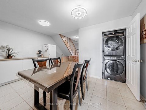 Photo 12 at 10 Odoardo Disanto Circle, CFB, Toronto