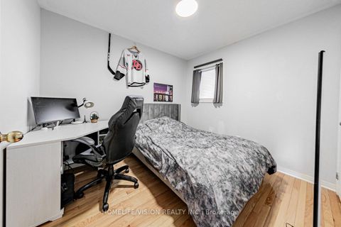 Photo 17 at 10 Odoardo Disanto Circle, CFB, Toronto