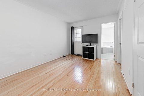 Photo 23 at 10 Odoardo Disanto Circle, CFB, Toronto