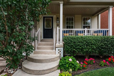 Photo 1 at 203 Gatwick Drive, RO River Oaks, Oakville