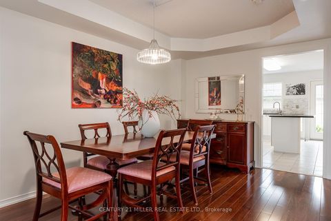 Photo 8 at 203 Gatwick Drive, RO River Oaks, Oakville