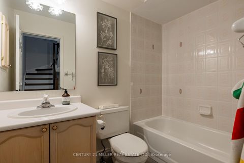 Photo 21 at 203 Gatwick Drive, RO River Oaks, Oakville