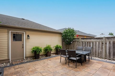 Photo 30 at 203 Gatwick Drive, RO River Oaks, Oakville