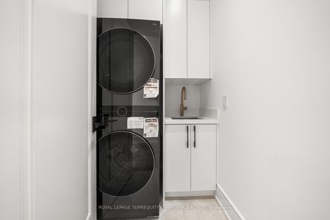 Photo 33 at 338A Horsham Avenue, Willowdale West, Toronto