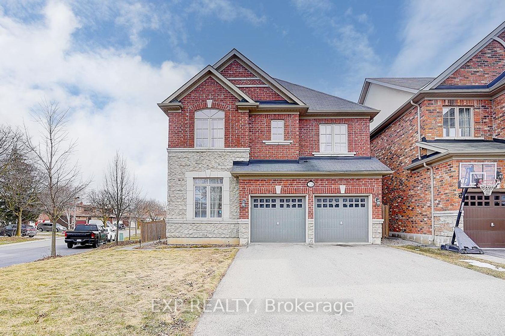 116 Dunlop Street, Crosby, Richmond Hill 