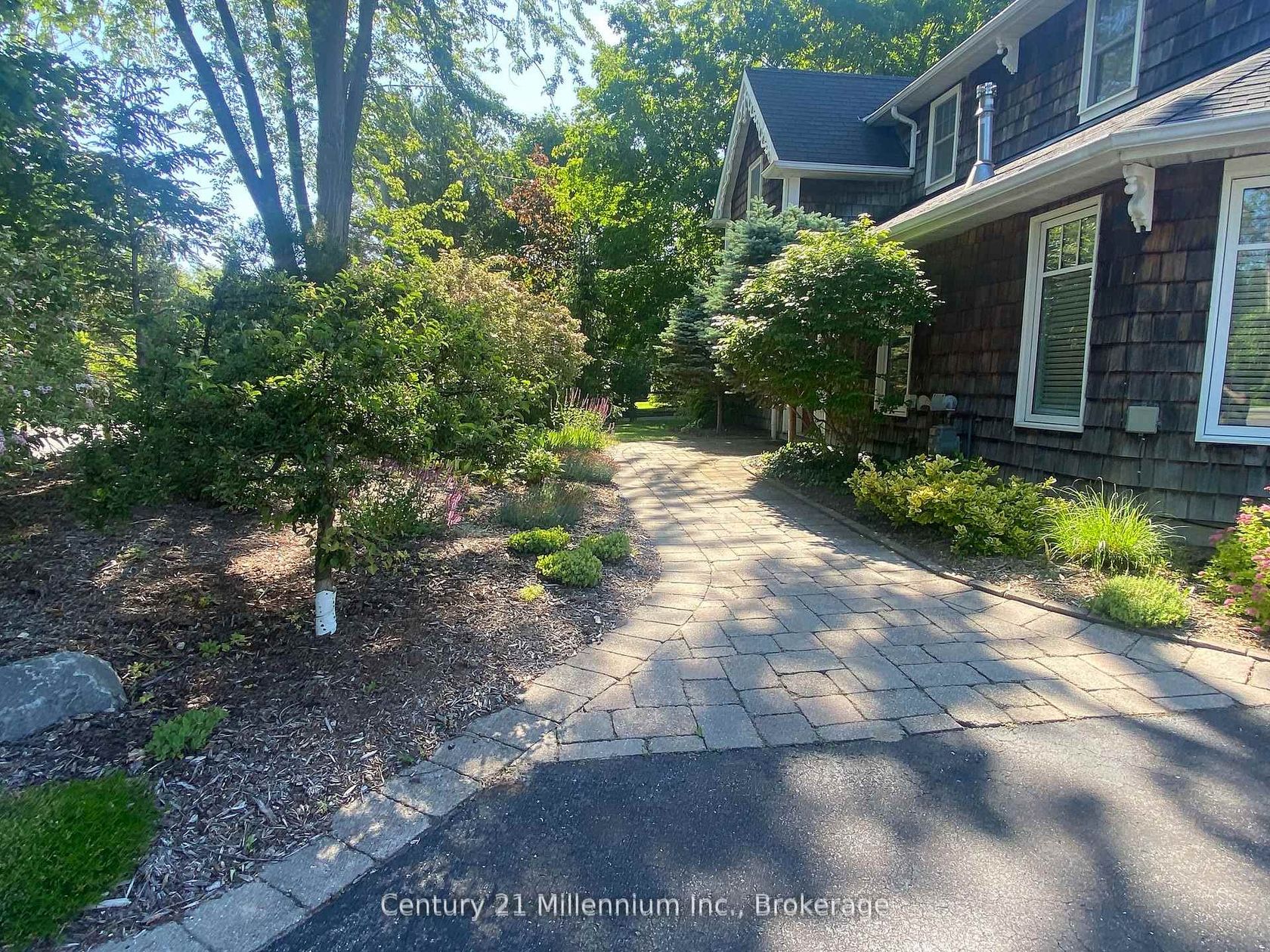 680 Mountain Road, Collingwood by Loree Meneguzzi Real Estate 680 Mountain Road, Collingwood