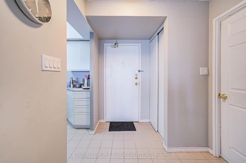 Photo 12 at 1003 - 1470 Midland Avenue, Dorset Park, Toronto