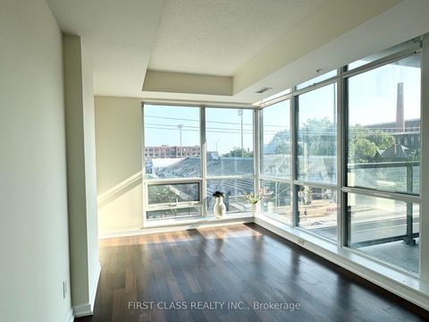 Photo 5 at 313 - 20 Joe Shuster Way, Niagara, Toronto