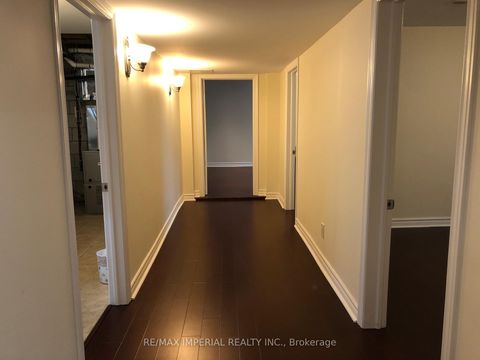 Photo 10 at 28 Bowhill Crescent, Pleasant View, Toronto
