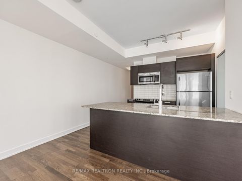 Photo 7 at 1006 - 1815 Yonge Street, Mount Pleasant West, Toronto