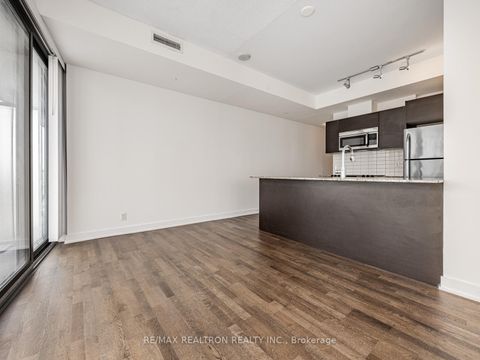 Photo 9 at 1006 - 1815 Yonge Street, Mount Pleasant West, Toronto