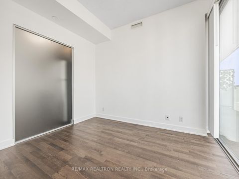 Photo 16 at 1006 - 1815 Yonge Street, Mount Pleasant West, Toronto