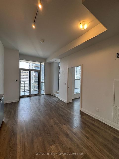 Photo 7 at LPH 01 - 10 Meadowglen Place, Woburn, Toronto