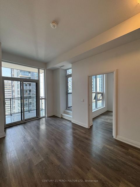 Photo 8 at LPH 01 - 10 Meadowglen Place, Woburn, Toronto