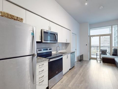 Photo 10 at LPH 01 - 10 Meadowglen Place, Woburn, Toronto