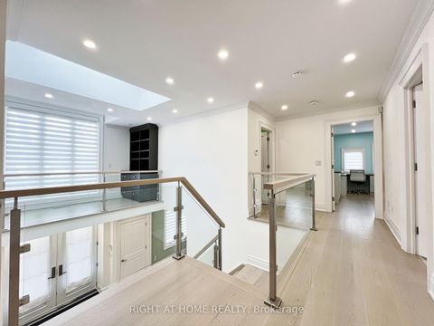 Photo 19 at 152 Holmes Avenue, Willowdale East, Toronto