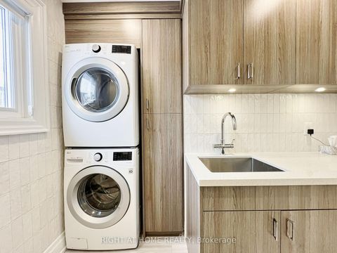 Photo 34 at 152 Holmes Avenue, Willowdale East, Toronto