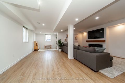Photo 25 at 20 Worthview Drive, West Woodbridge, Vaughan