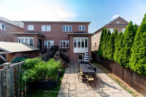 Photo 32 at 20 Worthview Drive, West Woodbridge, Vaughan