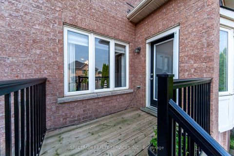Photo 33 at 20 Worthview Drive, West Woodbridge, Vaughan