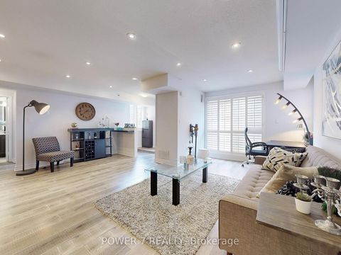 Photo 3 at 820 - 75 Weldrick Road E, Observatory, Richmond Hill