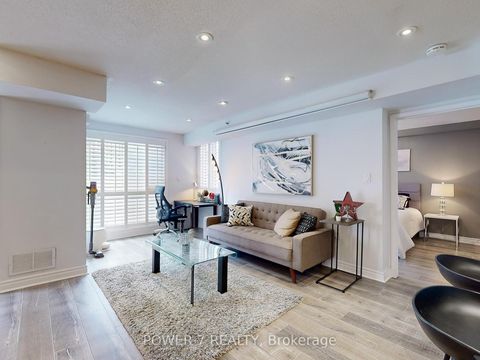 Photo 6 at 820 - 75 Weldrick Road E, Observatory, Richmond Hill
