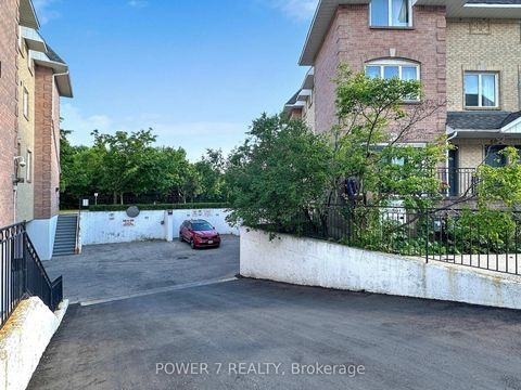 Photo 44 at 820 - 75 Weldrick Road E, Observatory, Richmond Hill