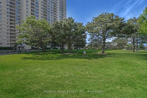 Photo 14 at 1410 - 370 Dixon Road, The Westway, Toronto
