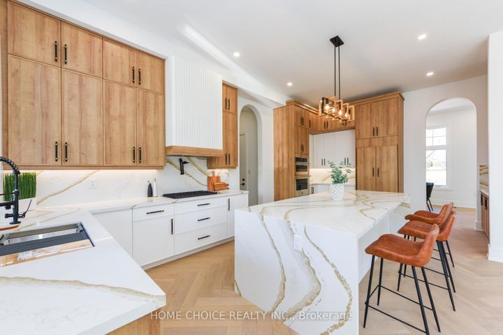 Photo 11 at 302 Tuck Drive, Shoreacres, Burlington