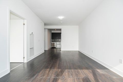 Photo 13 at 2609 - 2916 Highway 7 Expressway, Concord, Vaughan