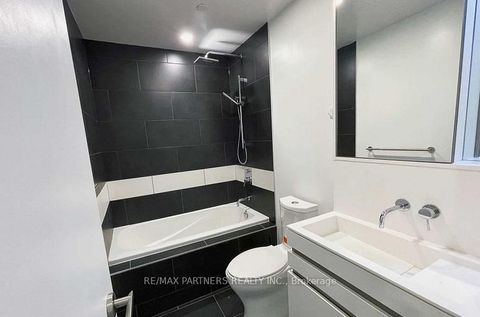 Photo 3 at 1704 - 197 Yonge Street, Yonge Corridor, Toronto