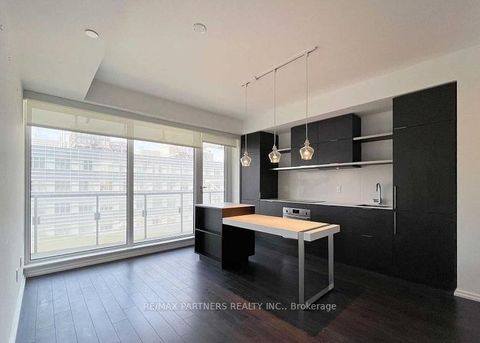 Photo 5 at 1704 - 197 Yonge Street, Yonge Corridor, Toronto