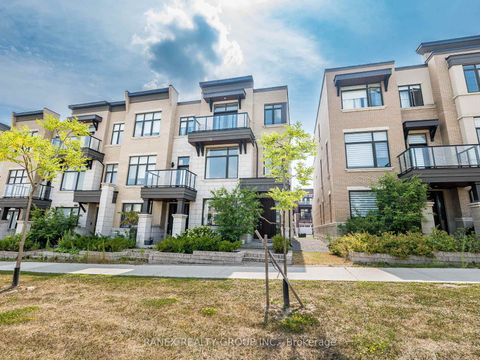 Photo 0 at 24 Heriot Place N, Patterson, Vaughan