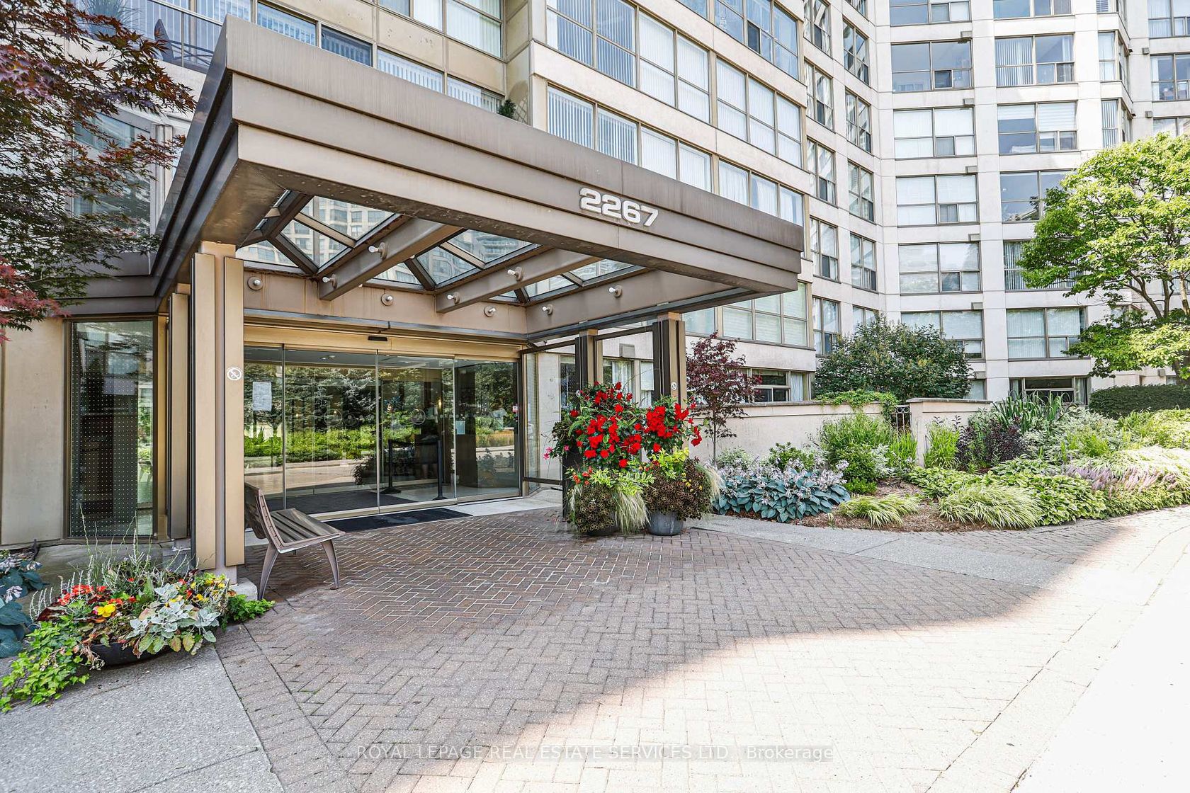 216 - 2267 Lakeshore Boulevard W, Mimico, Toronto 
